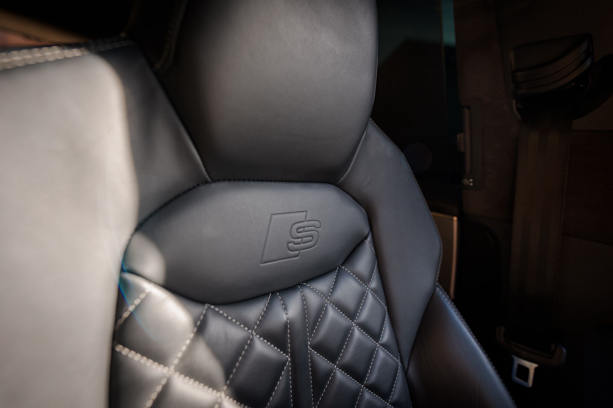 Quilted leather interior